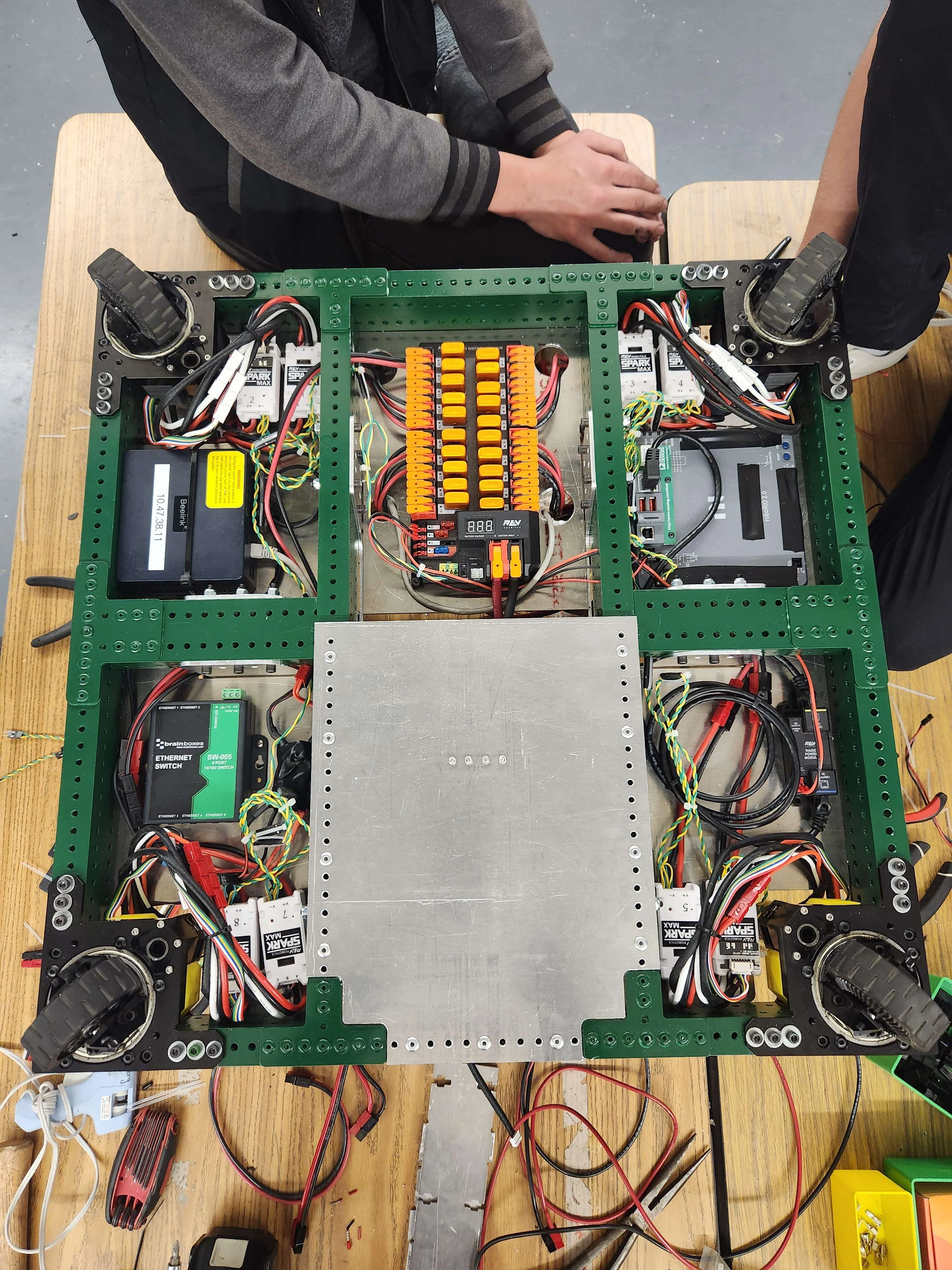 Jerome electronics and wiring inside the chassis